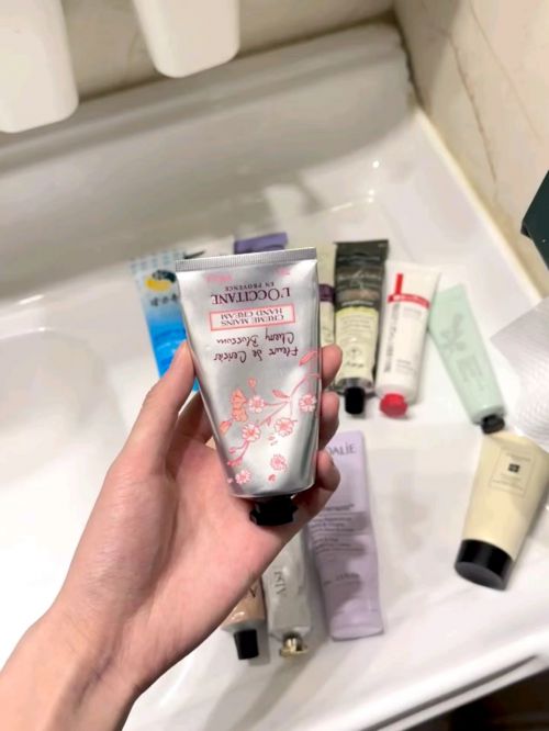 分享精致女孩最爱的五款护手霜AG真人中国护手霜推荐第一名