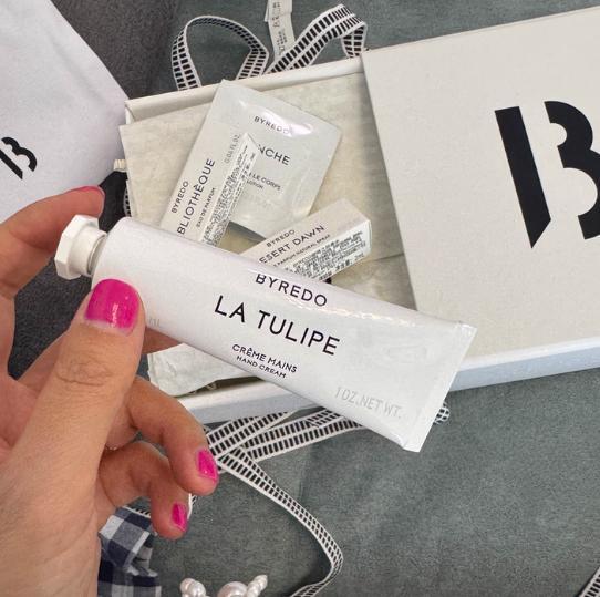 好全球公认最好用的10大护手霜?AG真人国际香氛护手霜哪个牌子的(图4) 好全球公认最好用的10大护手霜?AG真人国际香氛护手霜哪个牌子的(图4)